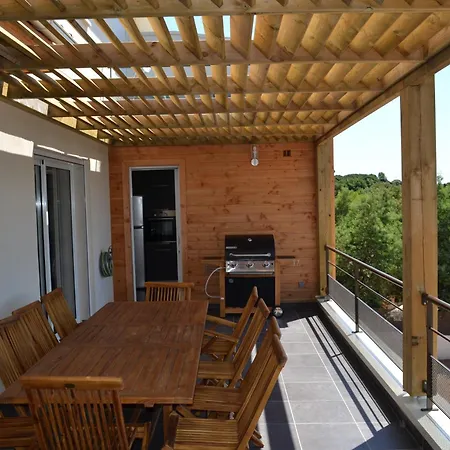 Appartement 1, Piscine, Proximite Plage Apartman *