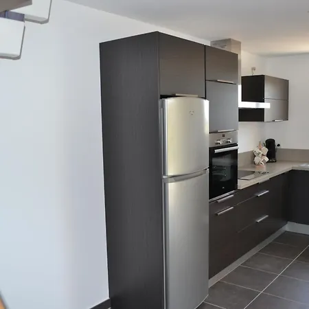Appartement 1, Piscine, Proximite Plage Appartement Sainte-Lucie de Porto-Vecchio